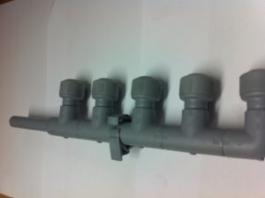 The Hep2O manifold for so that the same temperature of warm water is delivered to all outlets